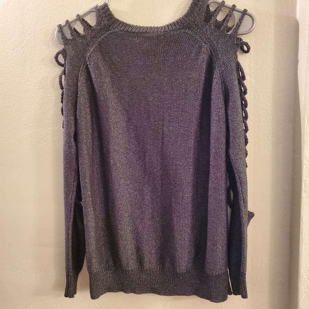 Sweater - Picture 2 of 2